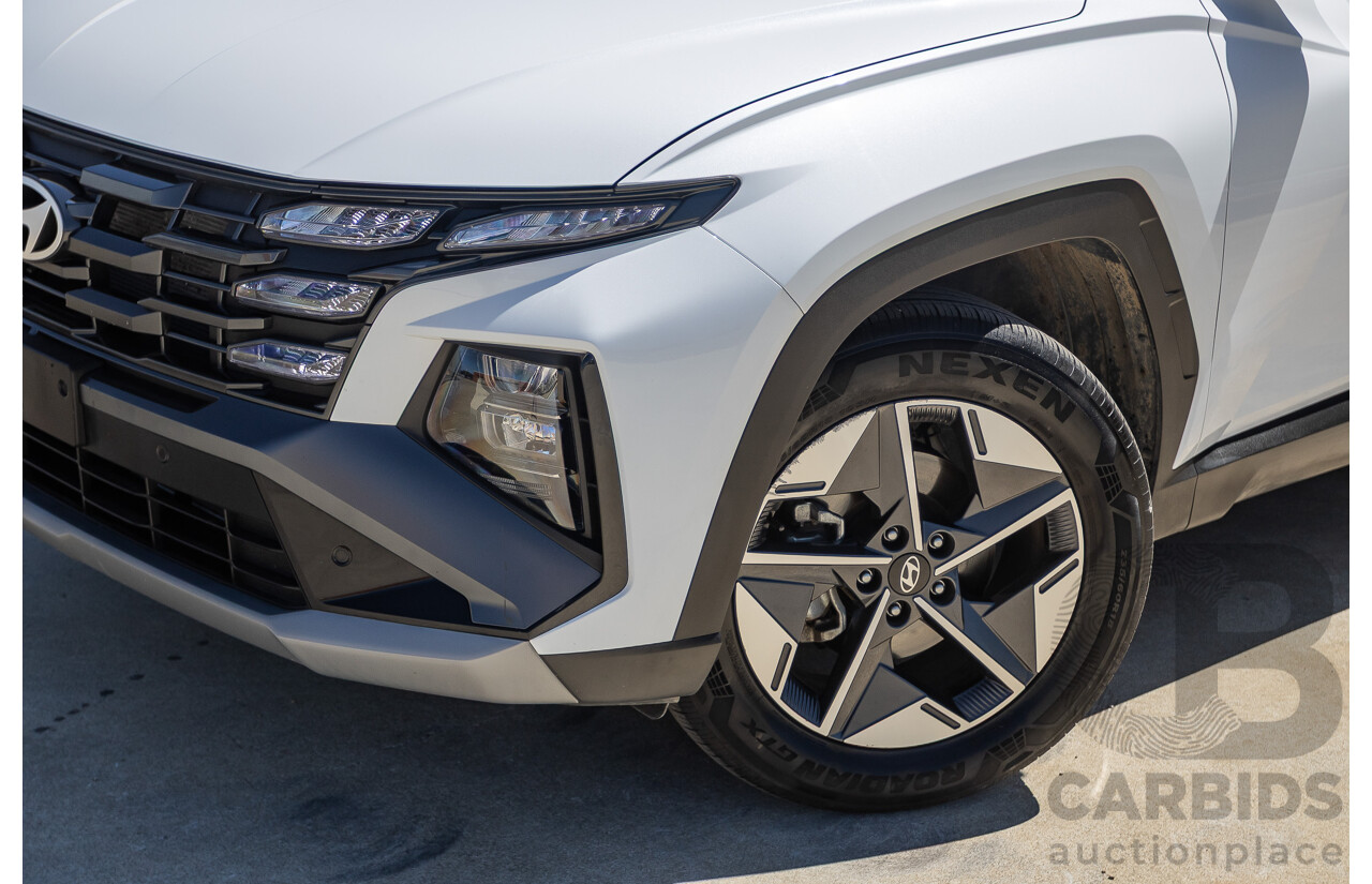 5/2024 Hyundai Tucson NX4.V3 MY25 4d Wagon White Cream Turbo 2.0L