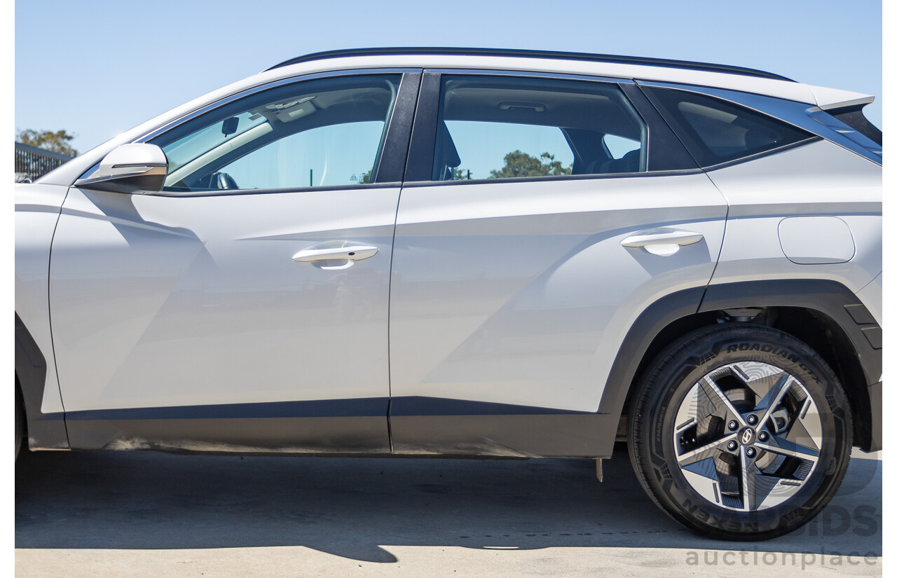 5/2024 Hyundai Tucson NX4.V3 MY25 4d Wagon White Cream Turbo 2.0L