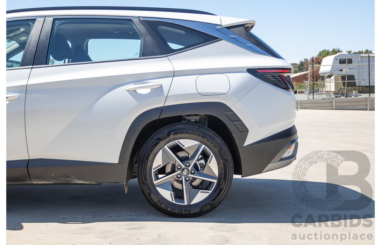 5/2024 Hyundai Tucson NX4.V3 MY25 4d Wagon White Cream Turbo 2.0L