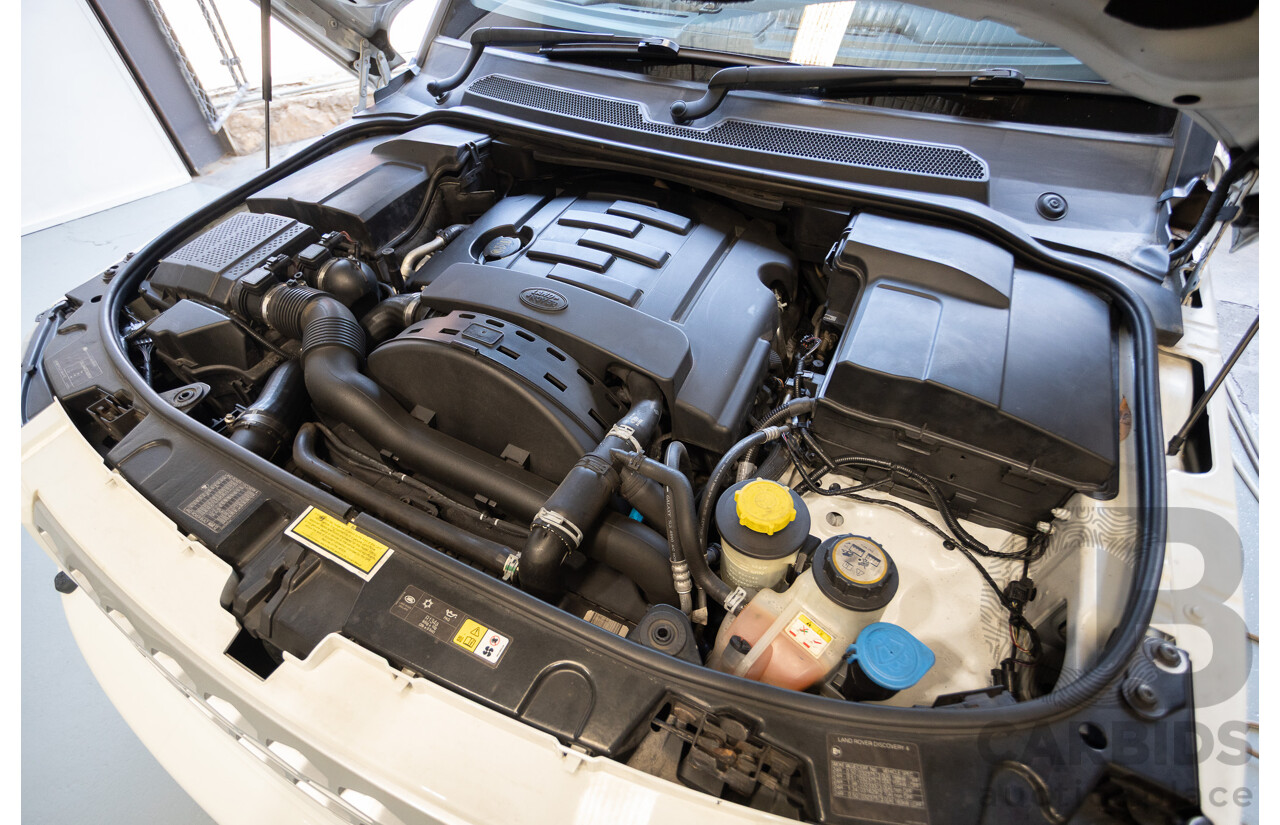 5/2012 Land Rover Discovery 4 3.0 SDV6 HSE MY12 4d Wagon Fuji White Turbo Diesel V6 3.0L - 7 Seater