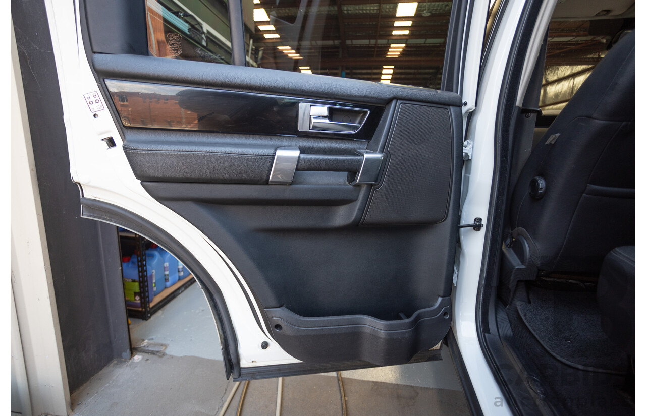 5/2012 Land Rover Discovery 4 3.0 SDV6 HSE MY12 4d Wagon Fuji White Turbo Diesel V6 3.0L - 7 Seater