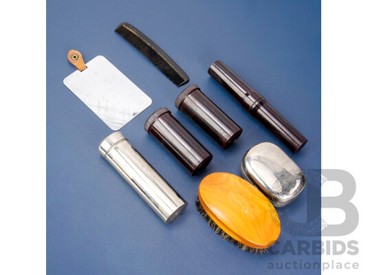 Vintage Men's Grooming Kit in Leather Case