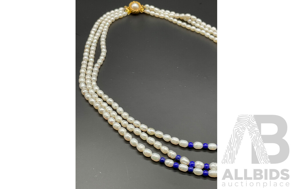 Freshwater Pearl Necklace & Earring Set