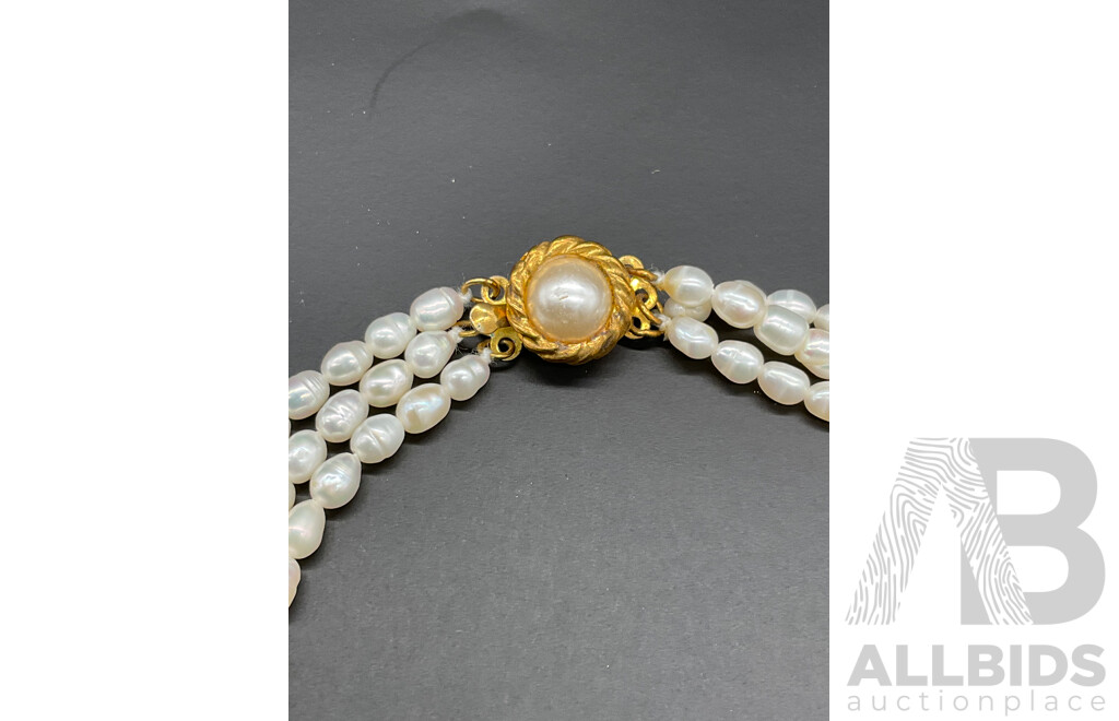 Freshwater Pearl Necklace & Earring Set