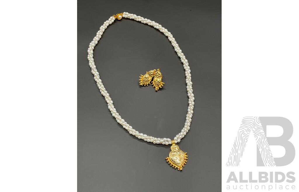 Freshwater Pearl Twisted Necklace & Earring Set