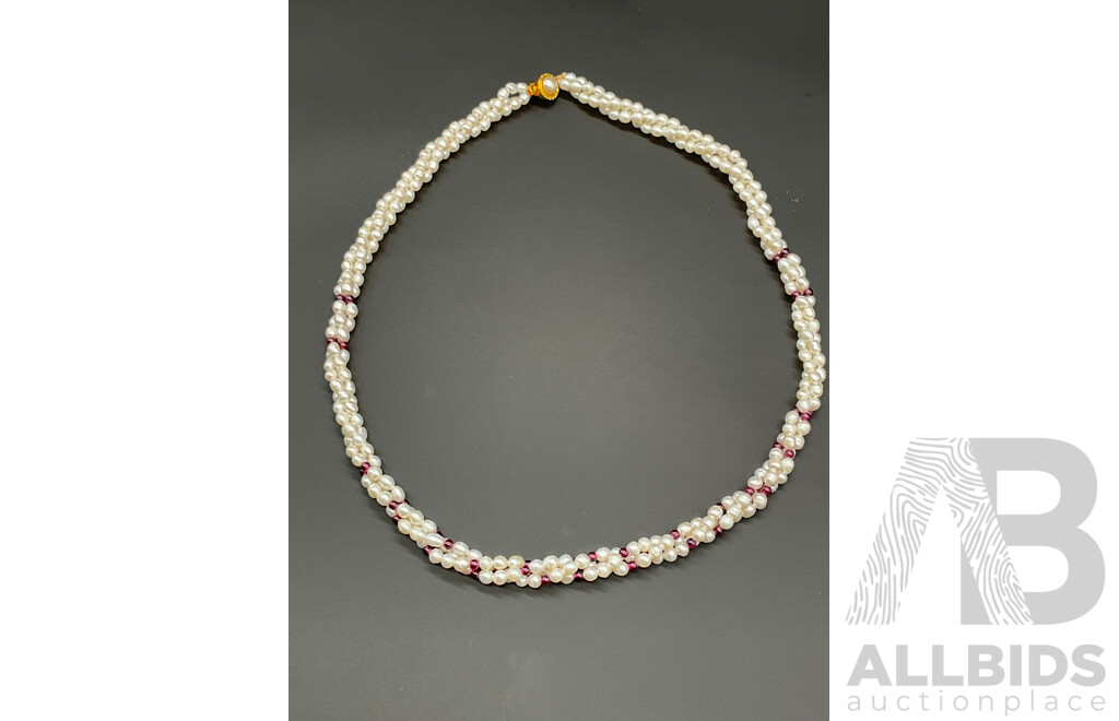 Freshwater Pearl Twisted Necklace & Earring Set