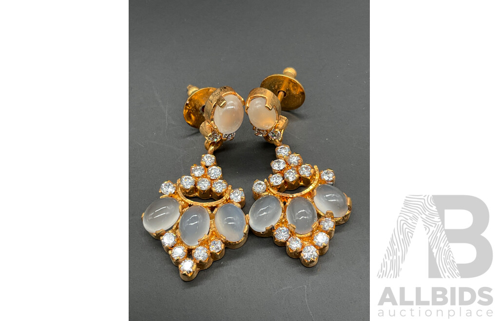 Gold-toned Moonstone Necklace, Ring & Earring Set