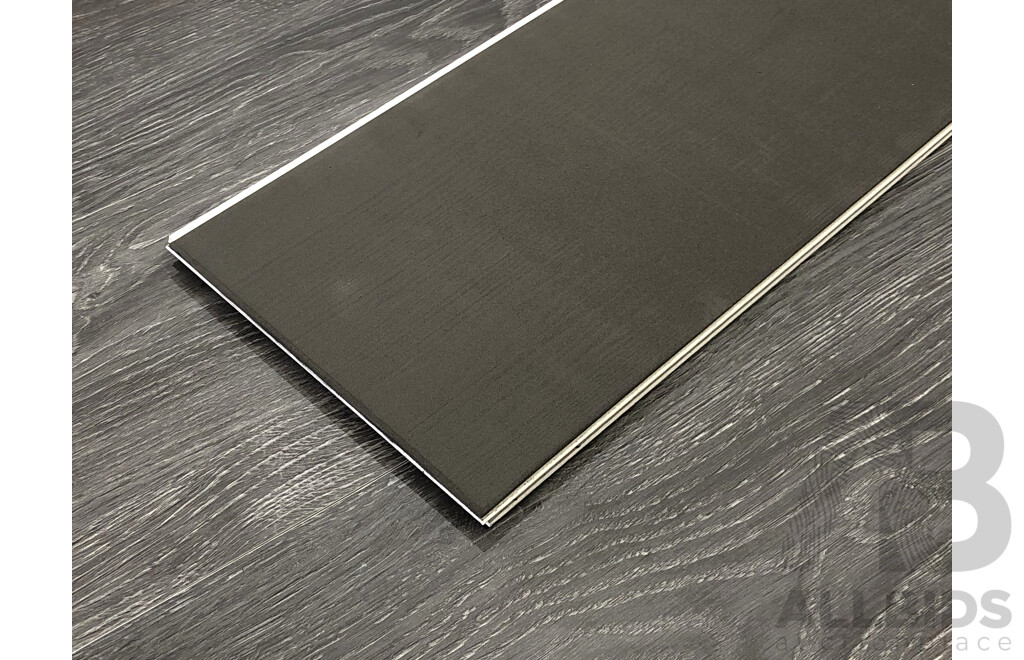 4Runner 7mm Hybrid Flooring - Antique Wood Finish - Dark Grey - 28.728 Square Meters - Brand New