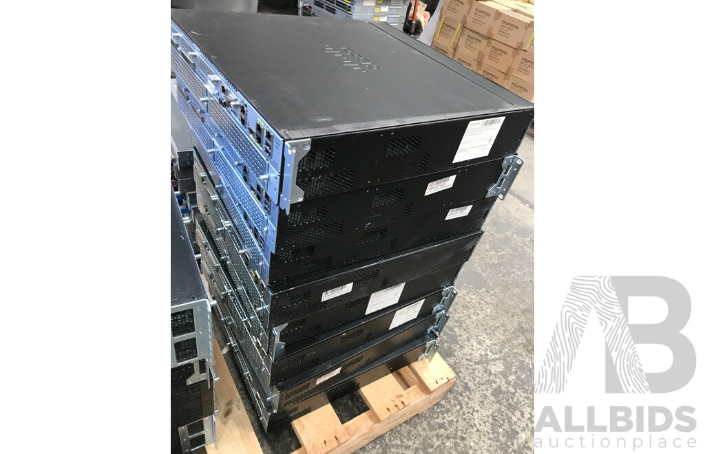 Cisco 2900 Series Assorted Integrated Service Routers - Lot of 8