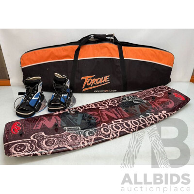 RN Wake Board with Bindings and Torque Heavy Duty Carry Bag