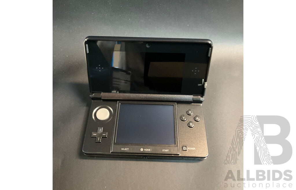 NINTENDO 3DS Cosmos Black Console