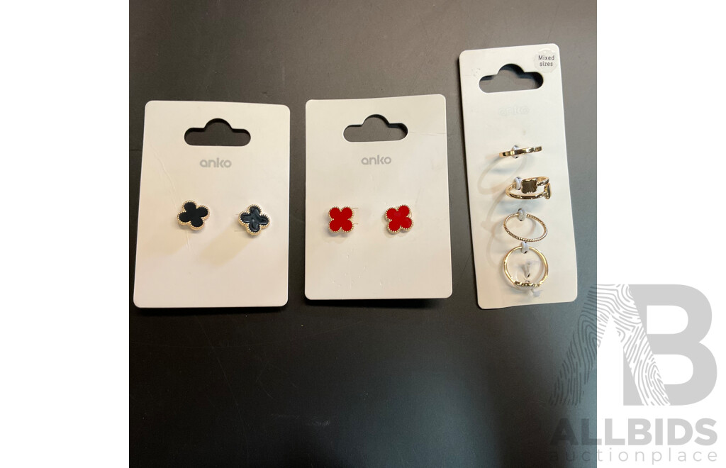 Walkntalk Power Bank 5000mAh X5 & Anko Earring & Rings - Lot of 8