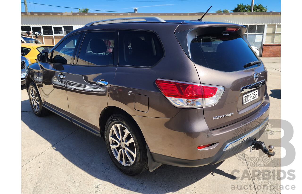 11/2015 Nissan Pathfinder ST (4x2) R52 MY15 4d Wagon Brown 3.5L