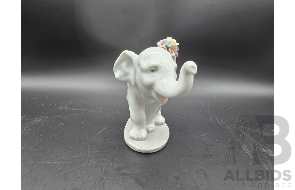 Lot of Two Lladro Elephant Figurines ‘Lucky’s Call’ and ‘Lucky Strolling’