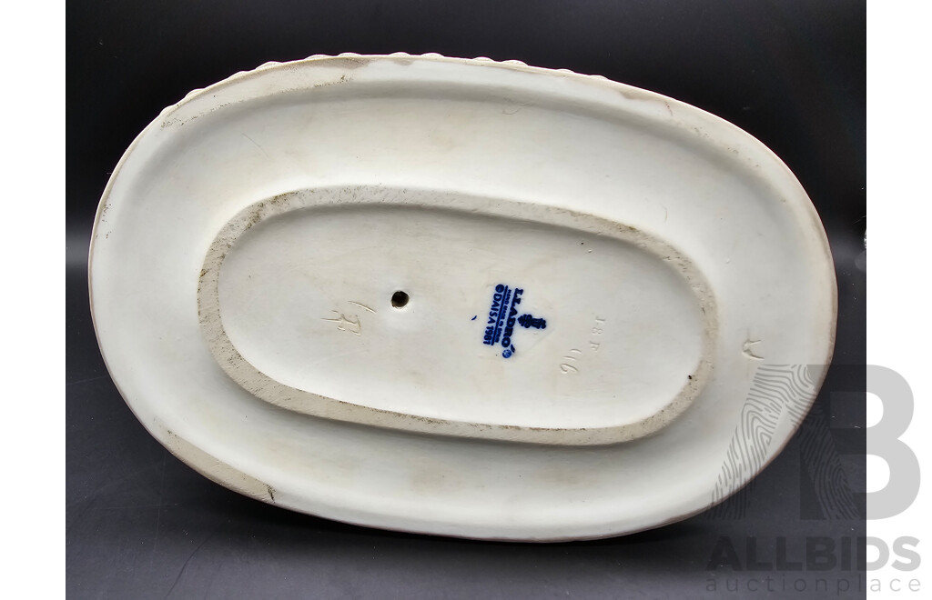 Lladro ‘August Moon’ Japanese Girl Serving Tea Figurine, Model 5122