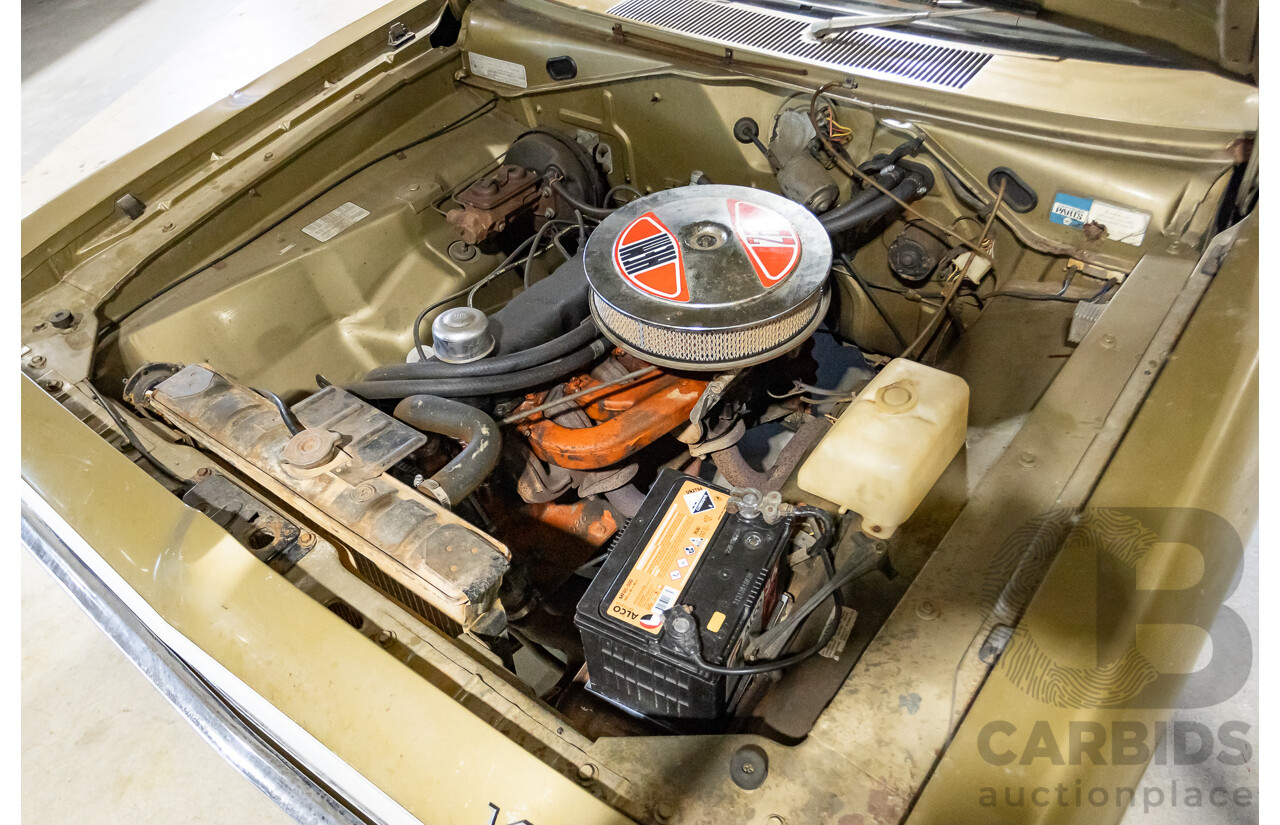 11/1972 Chrysler VH Valiant Pacer 4d Sedan Citron Gold Metallic Hemi 265ci 4.3L