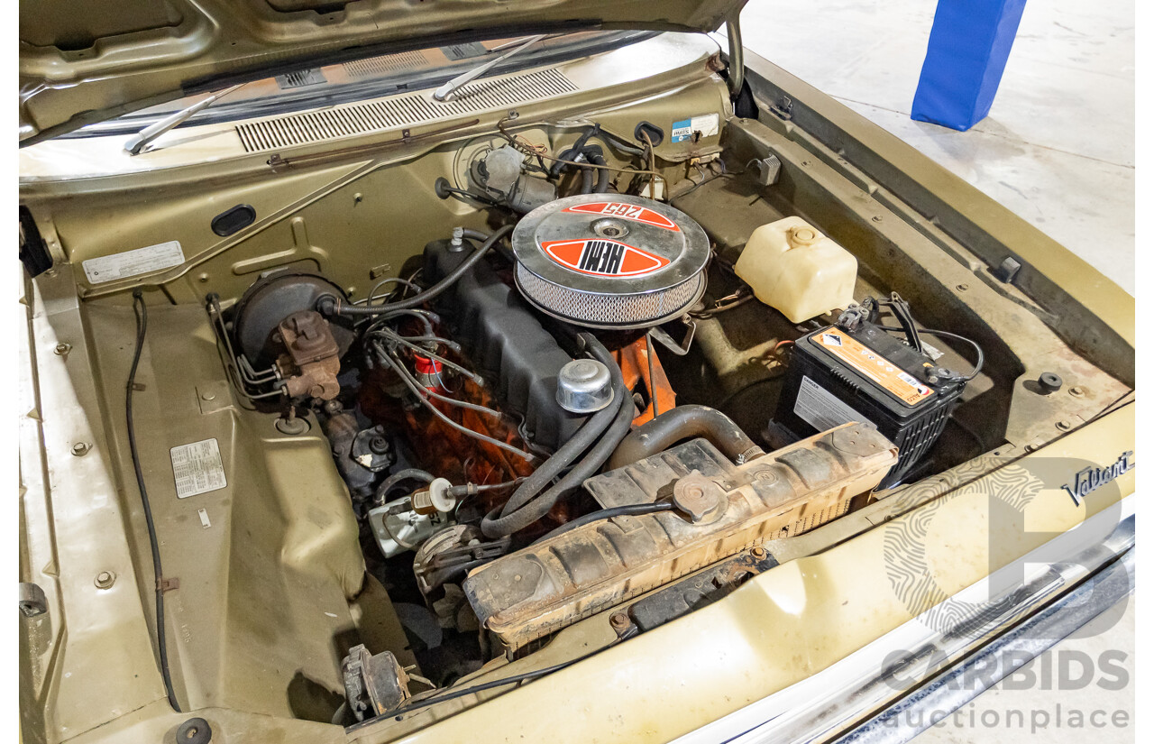 11/1972 Chrysler VH Valiant Pacer 4d Sedan Citron Gold Metallic Hemi 265ci 4.3L