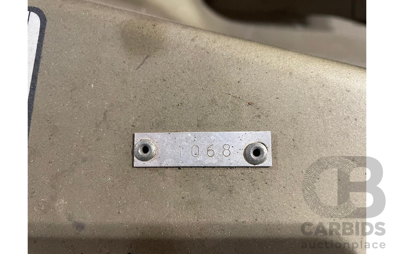 11/1972 Chrysler VH Valiant Pacer 4d Sedan Citron Gold Metallic Hemi 265ci 4.3L