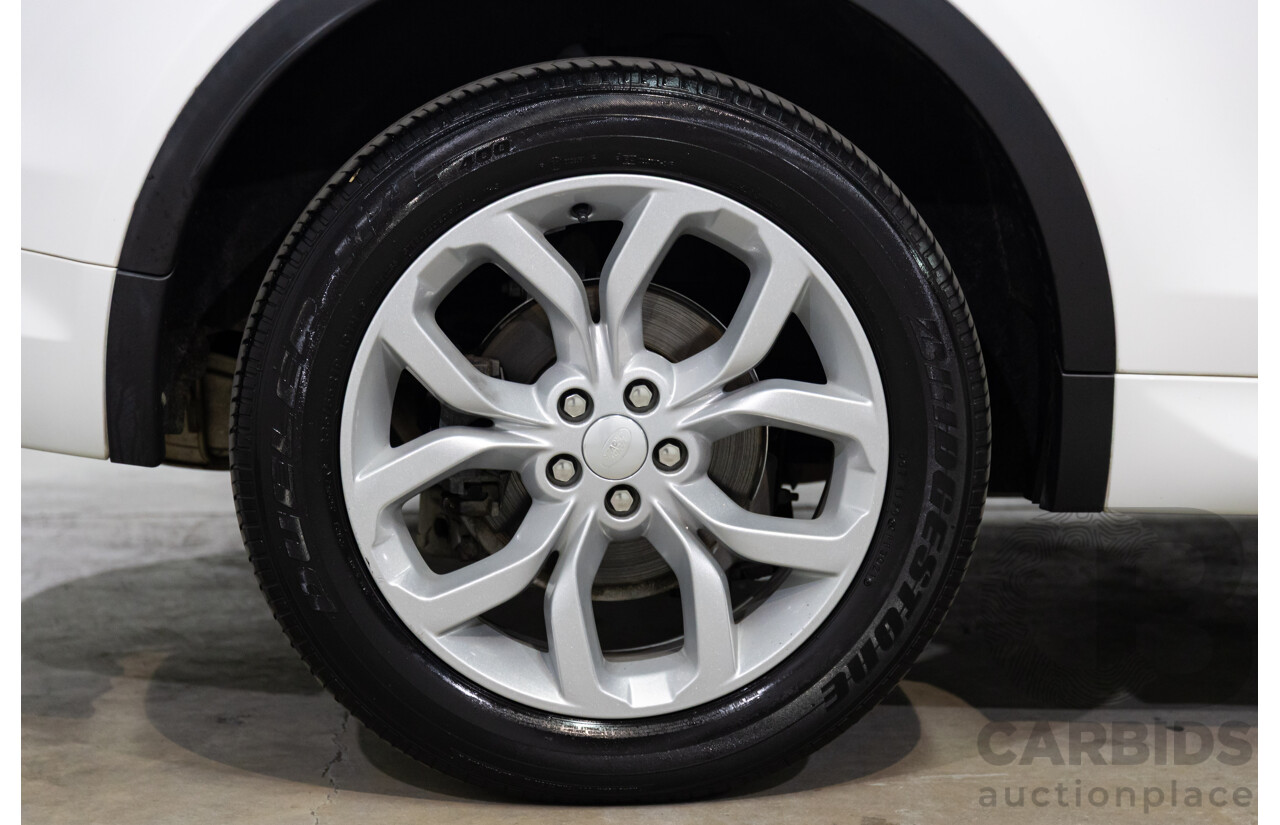 01/2019 Land Rover Discovery Sport Si4 SE (213kW AWD) L550 MY19 4d Wagon Fuji White/Black Roof Turbo 2.0L