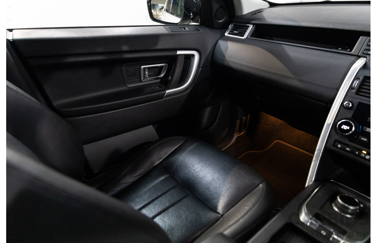 01/2019 Land Rover Discovery Sport Si4 SE (213kW AWD) L550 MY19 4d Wagon Fuji White/Black Roof Turbo 2.0L