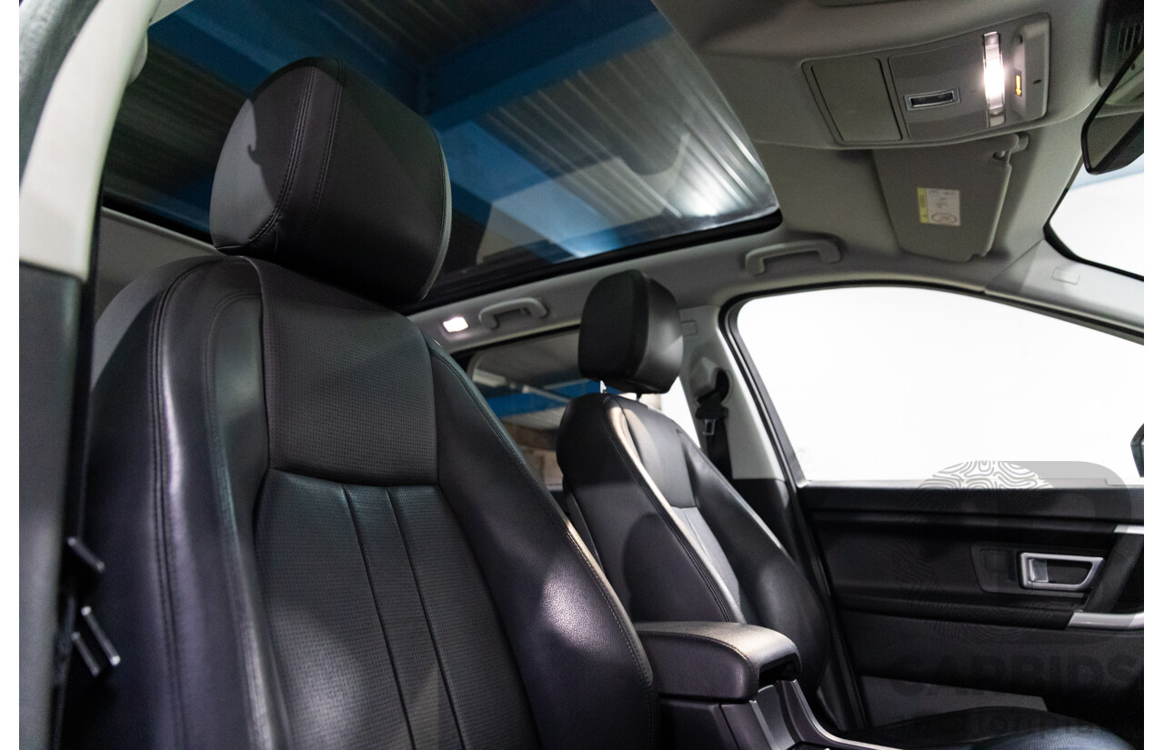 01/2019 Land Rover Discovery Sport Si4 SE (213kW AWD) L550 MY19 4d Wagon Fuji White/Black Roof Turbo 2.0L