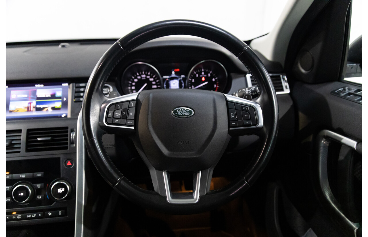 01/2019 Land Rover Discovery Sport Si4 SE (213kW AWD) L550 MY19 4d Wagon Fuji White/Black Roof Turbo 2.0L