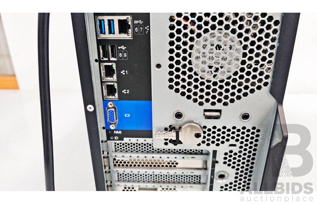 Lenovo ThinkSystem ST550 Intel Xeon Silver (4114) 2.20GHz - 3.00GHz 10-Core CPU Tower Server