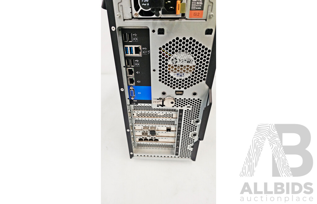 Lenovo ThinkSystem ST550 Dual Intel Xeon Silver (4110) 2.10GHz-3.0GHz 8-Core CPU Server