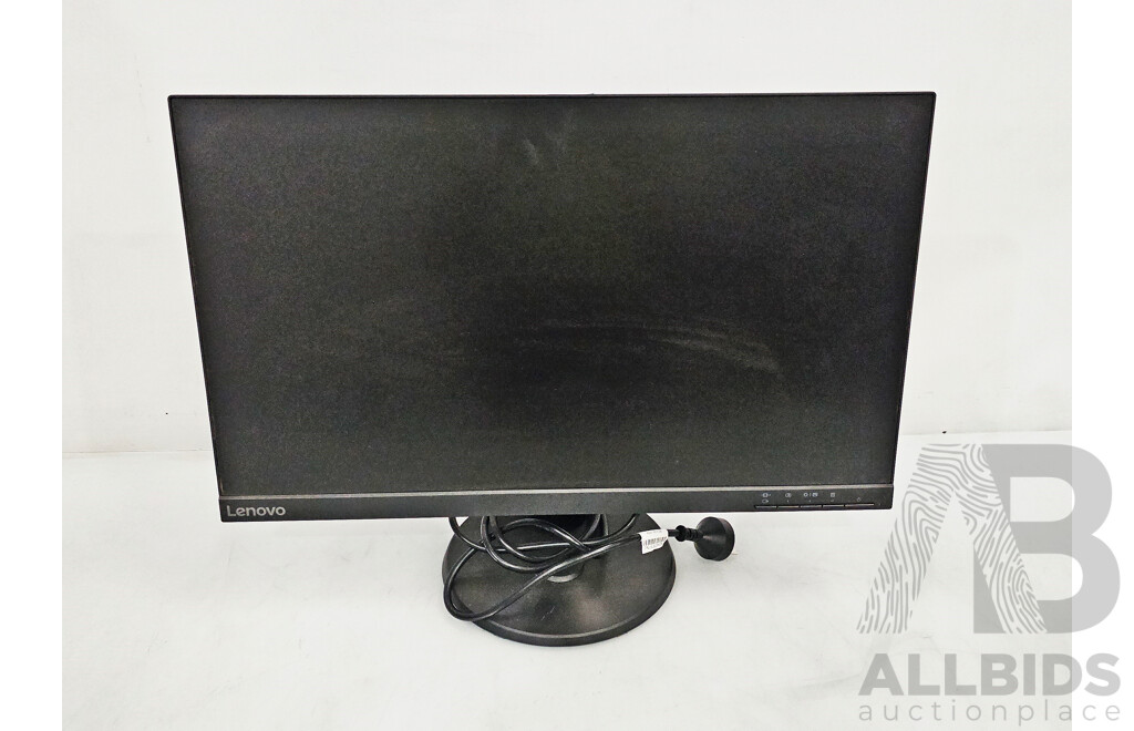 Lenovo ThinkStation P620 AMD Threadripper Pro (3995WX) 2.70GHz - 4.2GHz  64-Core CPU Server w/ 128GB DDR4