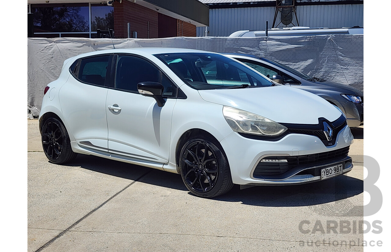 6/2014 Renault Clio RS 200 Sport Trophy X98 5d Hatchback White 1.6L