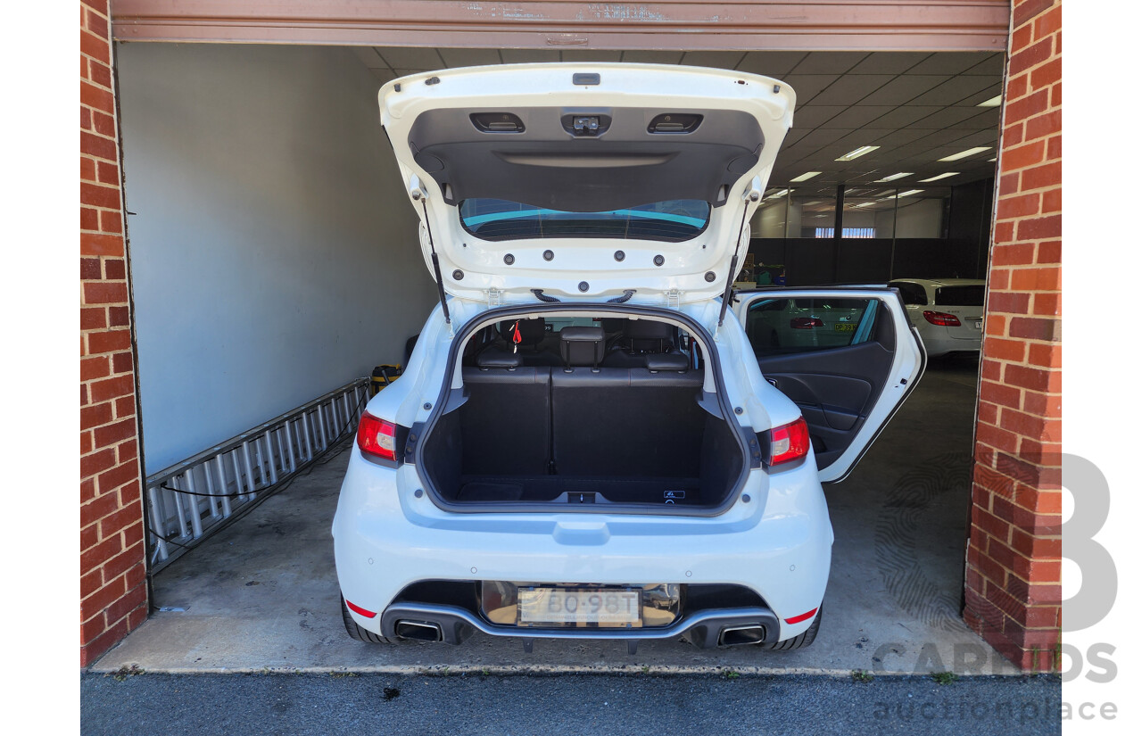 6/2014 Renault Clio RS 200 Sport Trophy X98 5d Hatchback White 1.6L