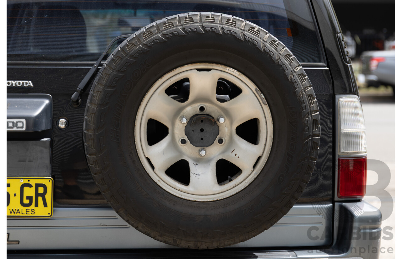 10/2000 Toyota Landcruiser Prado GXL (4x4) KZJ95R 4d Wagon Black Onyx Turbo Diesel 3.0L