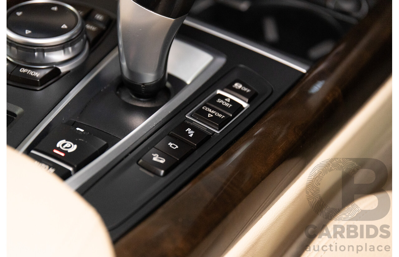 11/2013 BMW X5 xDrive30d Performance Edition E70 MY12 4d Wagon Sophisto Grey Brilliant Effect Metallic Turbo Diesel 3.0L