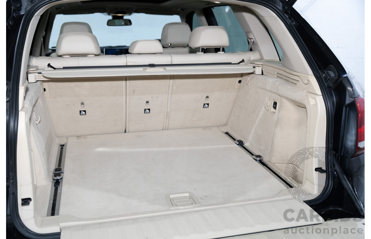 11/2013 BMW X5 xDrive30d Performance Edition E70 MY12 4d Wagon Sophisto Grey Brilliant Effect Metallic Turbo Diesel 3.0L