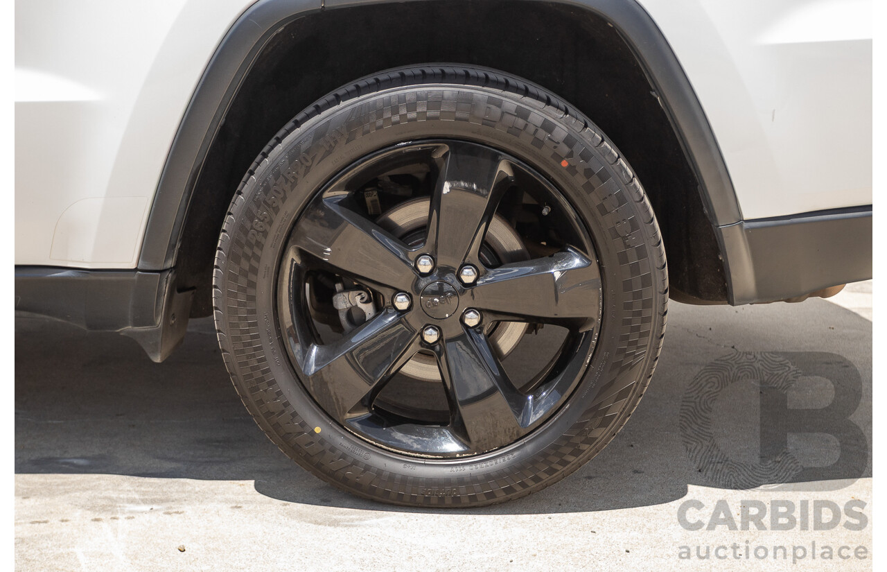 9/2015 Jeep Grand Cherokee Limited (4x4) WK MY15 4d Wagon Bright White Turbo Diesel V6 3.0L