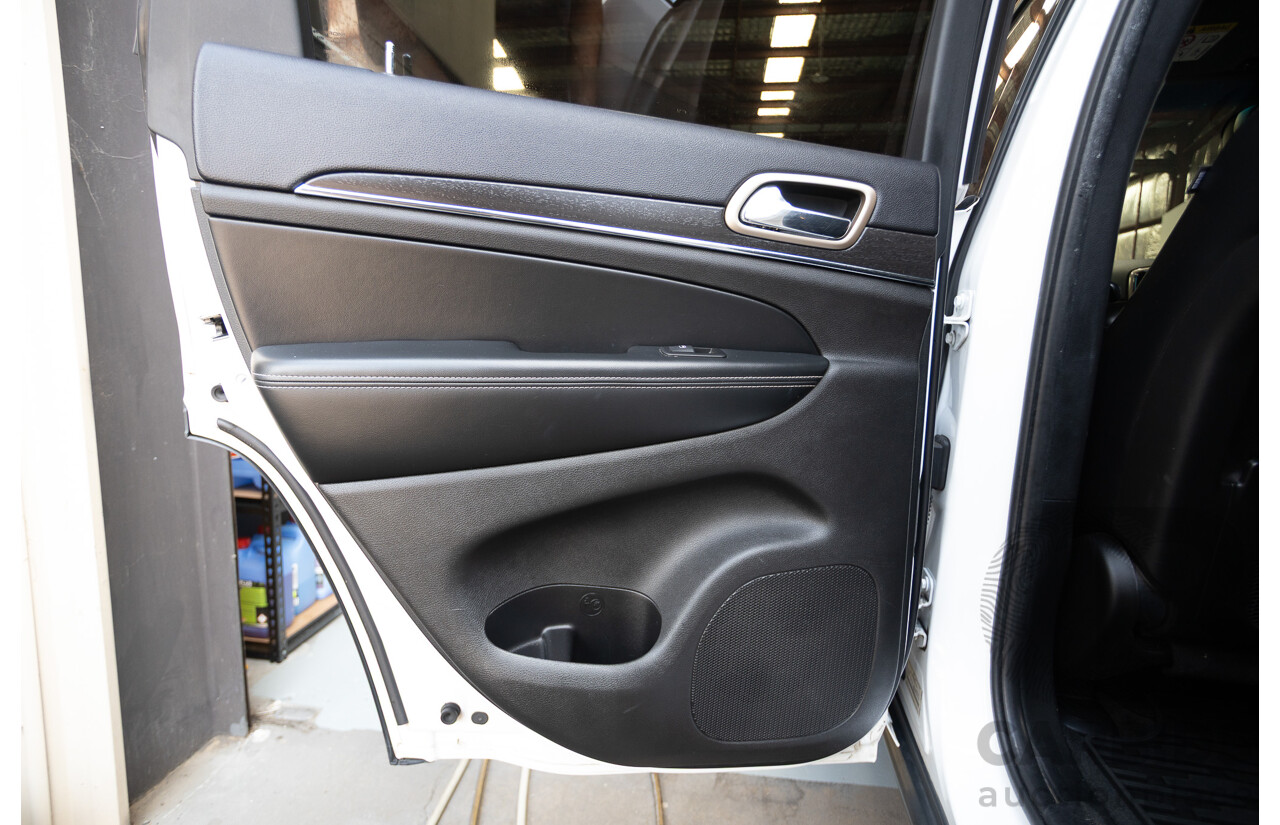 9/2015 Jeep Grand Cherokee Limited (4x4) WK MY15 4d Wagon Bright White Turbo Diesel V6 3.0L