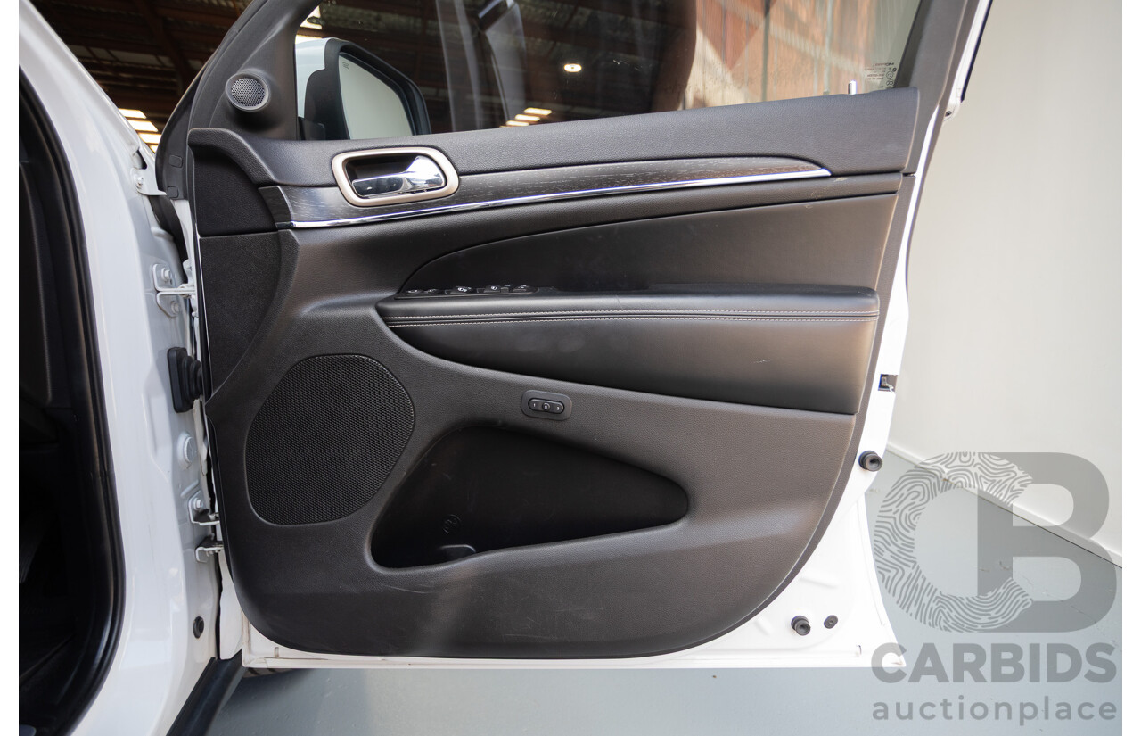 9/2015 Jeep Grand Cherokee Limited (4x4) WK MY15 4d Wagon Bright White Turbo Diesel V6 3.0L