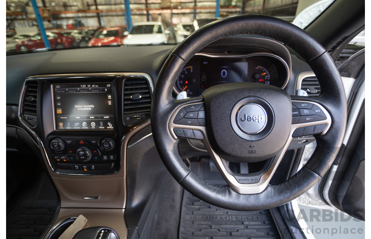 9/2015 Jeep Grand Cherokee Limited (4x4) WK MY15 4d Wagon Bright White Turbo Diesel V6 3.0L