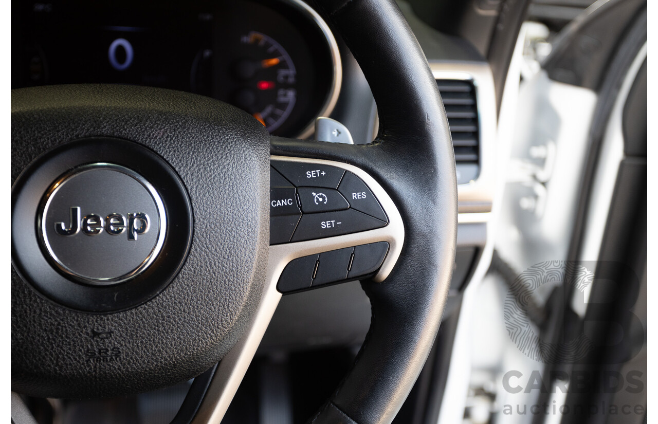 9/2015 Jeep Grand Cherokee Limited (4x4) WK MY15 4d Wagon Bright White Turbo Diesel V6 3.0L
