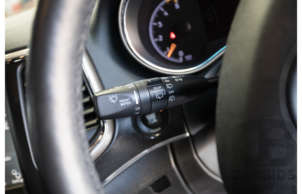 9/2015 Jeep Grand Cherokee Limited (4x4) WK MY15 4d Wagon Bright White Turbo Diesel V6 3.0L