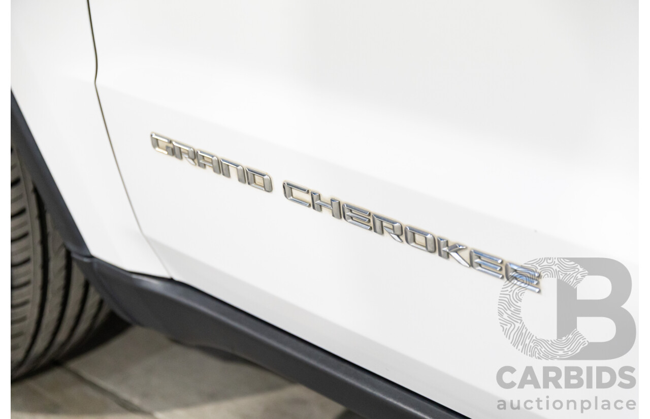 9/2015 Jeep Grand Cherokee Limited (4x4) WK MY15 4d Wagon Bright White Turbo Diesel V6 3.0L