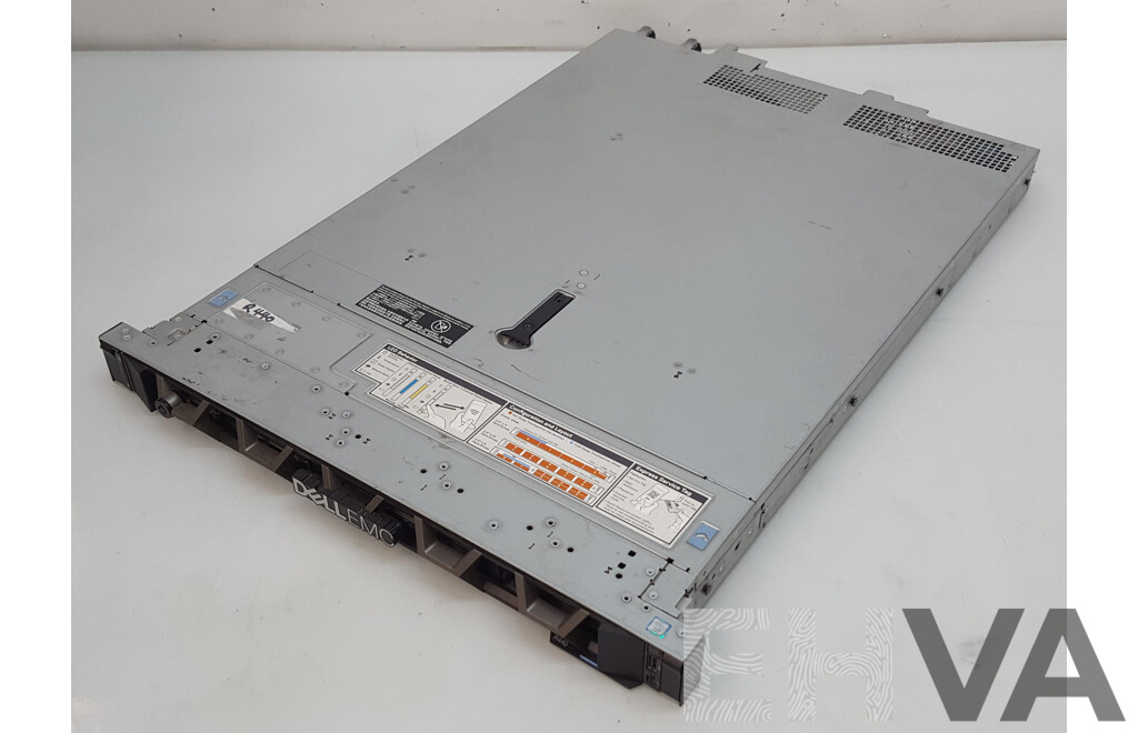 Dell EMC PowerEdge R440 Intel Xeon BRONZE (3106) 1.70GHz 8-Core CPU 1RU Server w/ 16GB DDR4