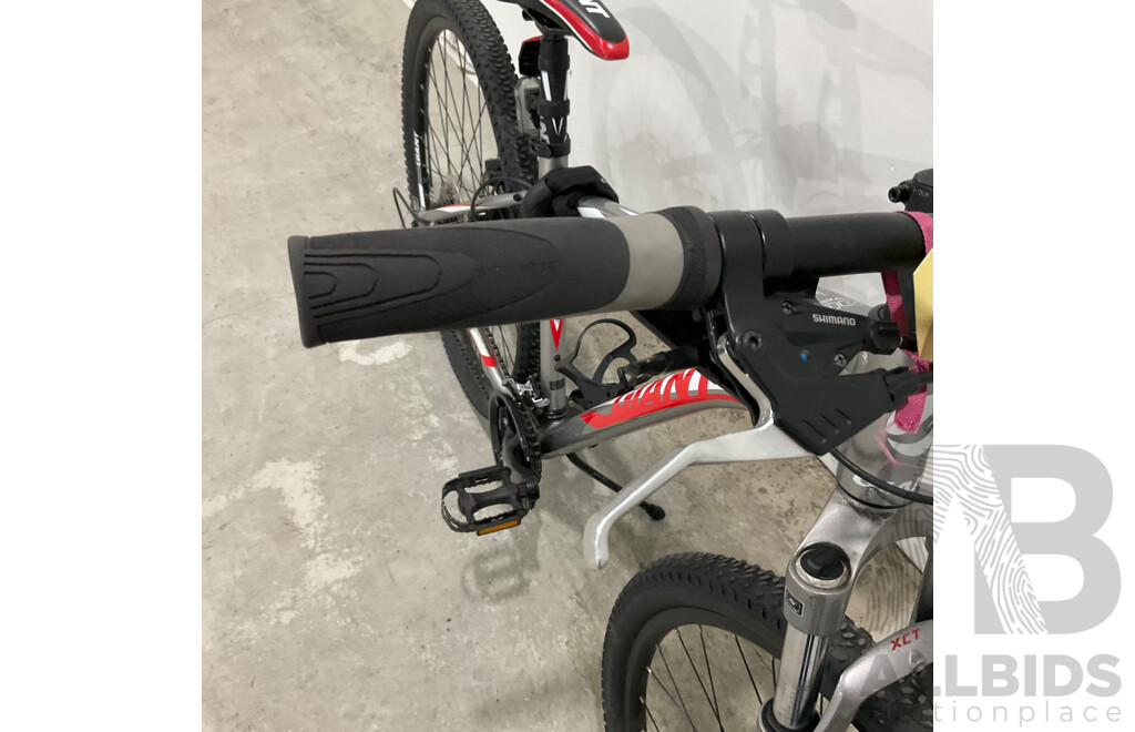 Giant Boulder Bike - Size M - ALUXX 6000 Series Butted Tubing