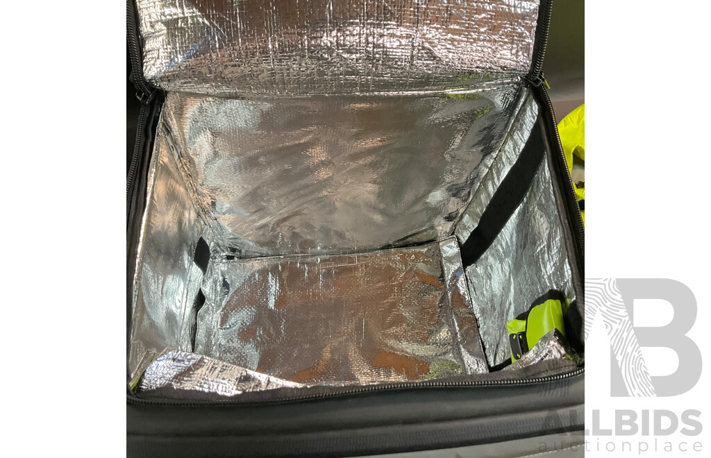 Food Delivery Bag and Size L Raincoat