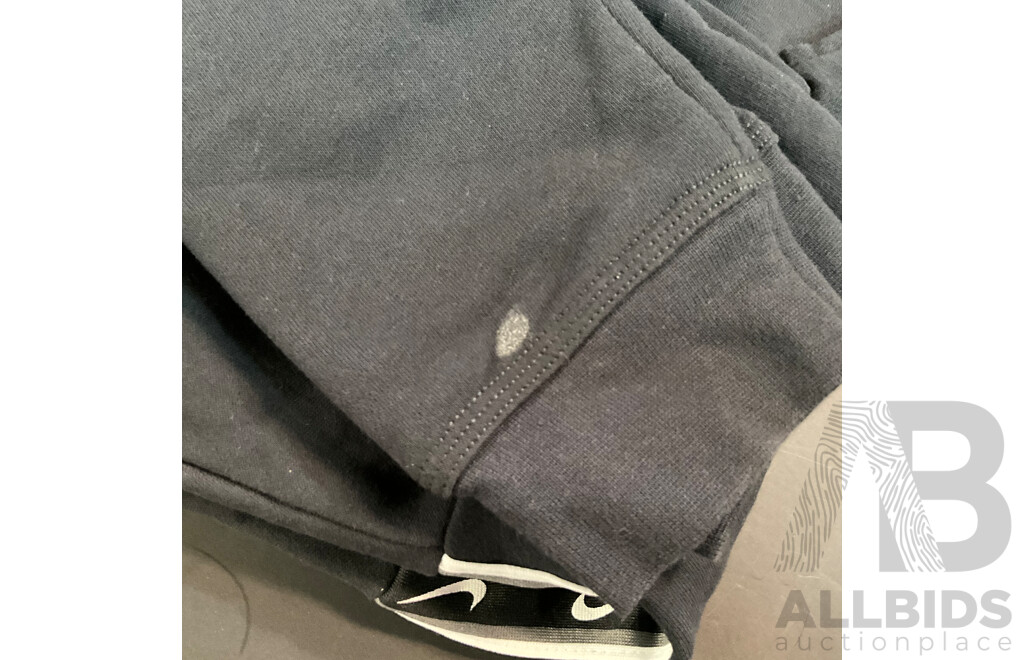 NIKE Mens Hoodies Size S & Kids Size M Hoodies & Mens Pants Size L