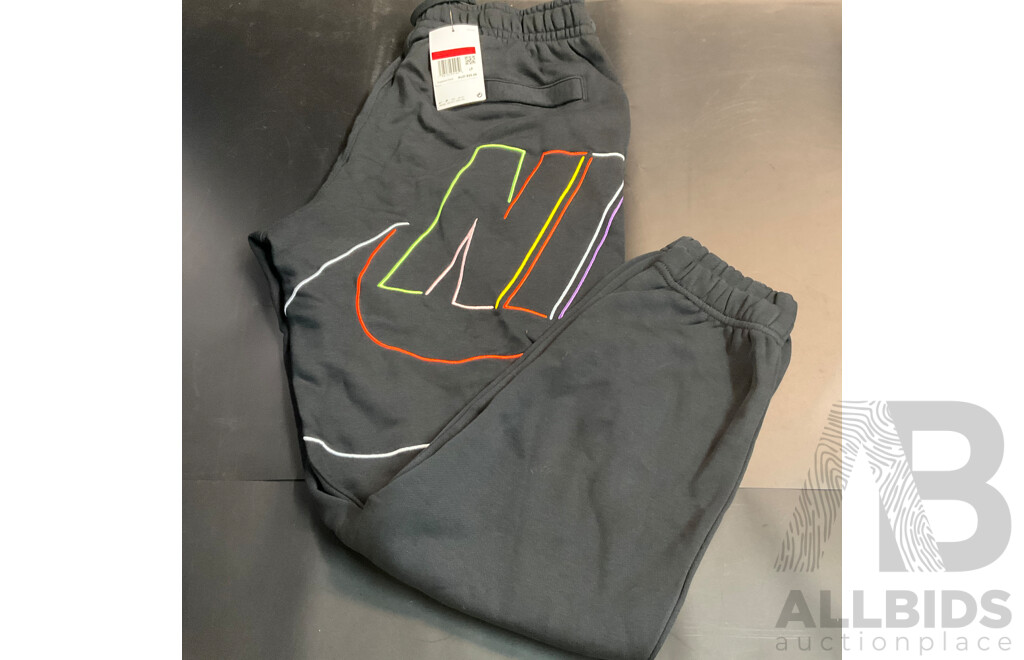 NIKE Mens Hoodies Size S & Kids Size M Hoodies & Mens Pants Size L