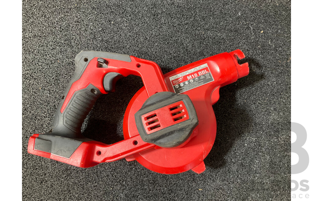 MILWAUKEE M18 Compact Blower (M18BBL) - Skin Only and STANLEY Socket Set - Lot of 2