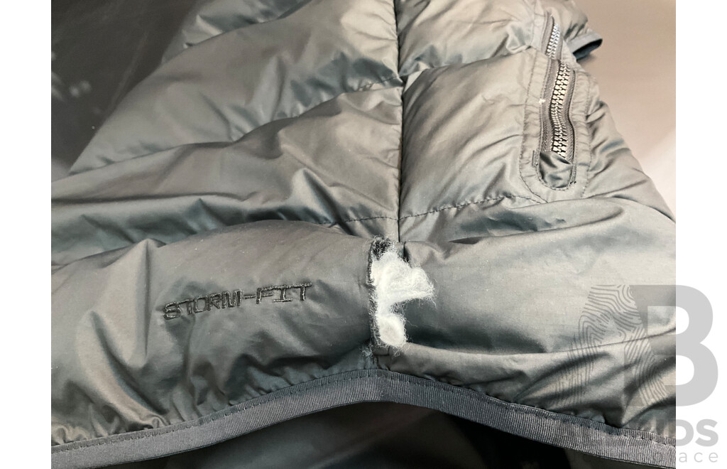 NIKE Storm-Fit Windrunner Puffer Vest