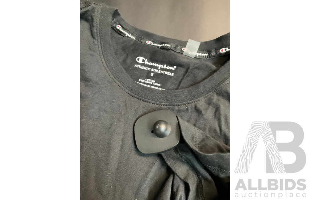 Assorted Men's and Women's Clothing and Shoes, Costume Jewellery - Lot of 18