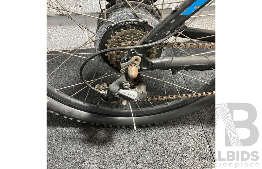 NCM Moscow E-bike - Size 26